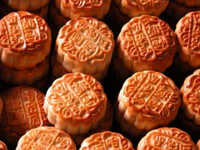 中秋未到 月饼“鲜”行  