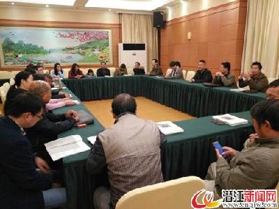 市作家协会举办秋季笔会 