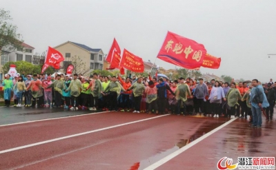 偏锋客：倒计时，“潜马”飞奔而至，身影渐渐清晰……