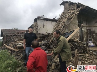 入梅首场暴雨致我市两户房屋倒损