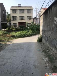 谁来管管马家台这面“危险”的墙？