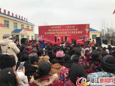 湖北广电“红色文艺轻骑兵”走进高石碑