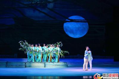 《河西村的故事》全国巡演：扎根泥土，绽放生命的瑰丽！