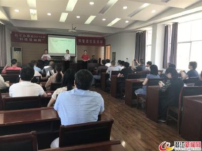 杨市办事处开展科普进社区活动