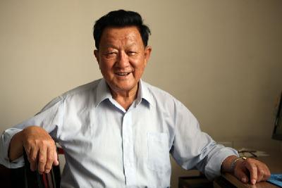 高山仰止，丰碑不朽——追记公安部首席特邀刑侦专家乌国庆
