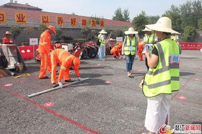 全省公路养护职业技能大赛在潜江举行