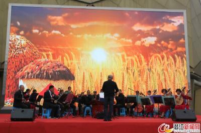 潜江市第二届中老年人电视才艺大赛正式开赛