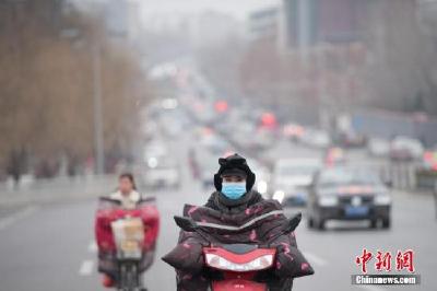 南方地区有持续性阴雨天气 河北南部河南局地重度霾