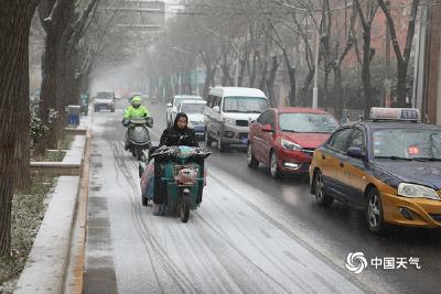 今冬最强雨雪今日持续 “小寒”江南暖如初春