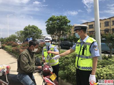 潜江交警网络直播执法