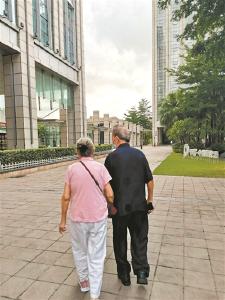 “入住键”重启 养老院迎新