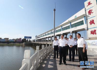 习近平：坚持改革开放坚持高质量发展 在加快建设美好安徽上取得新的更大进展 