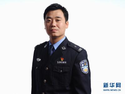 哪里需要 我们就在哪里——抗疫凡人英雄扫描