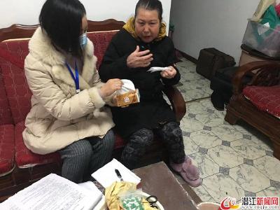 市住保分局：扑下身子用情服务