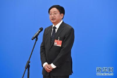 传递民情民意 畅谈发展信心——全国政协十三届四次会议首场“委员通道”扫描