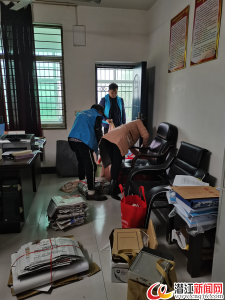 市残联开展“一张纸献爱心”捐赠活动