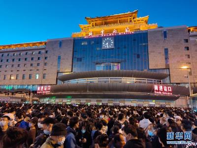 京广高铁接触网故障 北京西站部分车停运