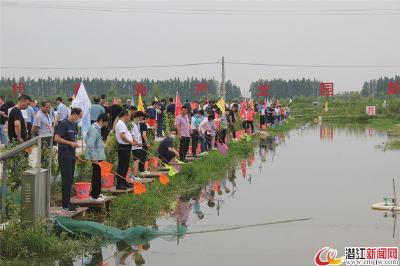 湖北省第二届农民钓虾比赛在潜江举行