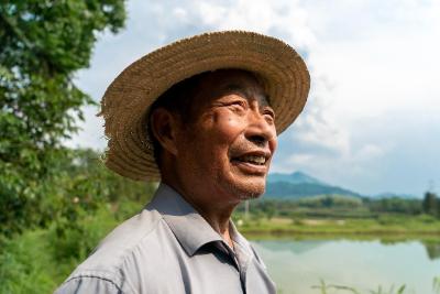 在这里，有两个特殊的农民“账本”