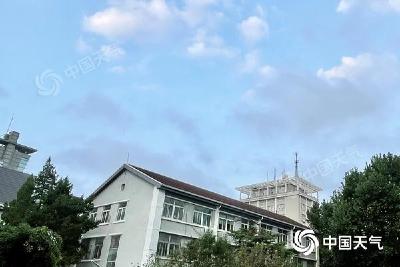 今天北京雨水继续在线局地或伴有风雹 最高气温31℃