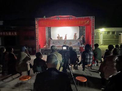 泽口街道举办皮影戏专场惠民演出
