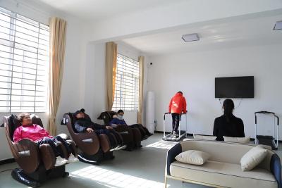 基层文化建设点亮百姓“多彩”生活