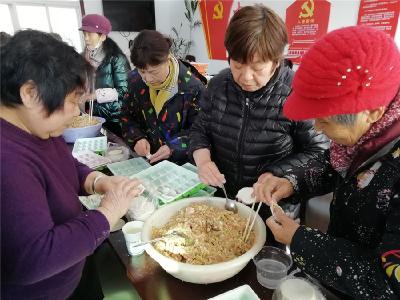 包饺子 迎冬至