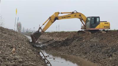 白鹭湖管理区：农田水利建设忙