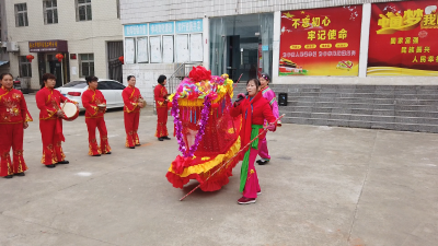 高石碑镇：传统民俗闹元宵