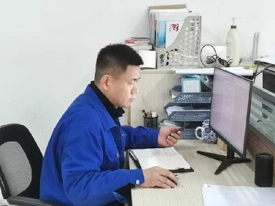 潜江好人|胡利峰：十年刻苦钻研 助力企业绿色发展