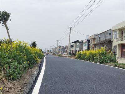 老新：升级农村公路 赋能乡村振兴