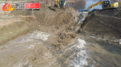 “破”坝放水保春耕