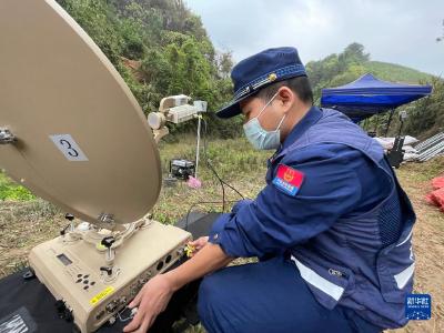 搜寻，与风雨赛跑——藤县空难坠机现场见闻 