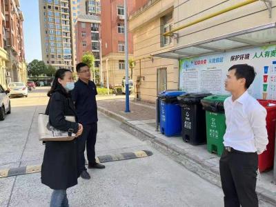 竹根滩镇开展创文检查行动 现场督办问题整改