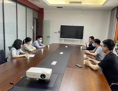 王场镇：将“保姆式”服务升级为“妈妈式”服务