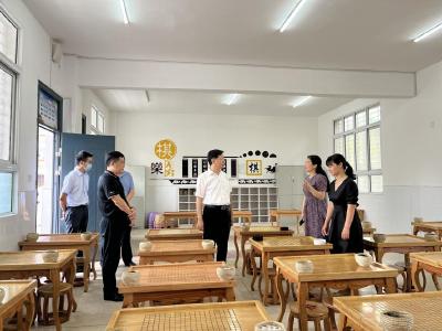 省科协调研组来潜调研科普工作