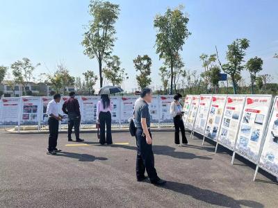 张金镇举办“喜迎二十大”主题展览