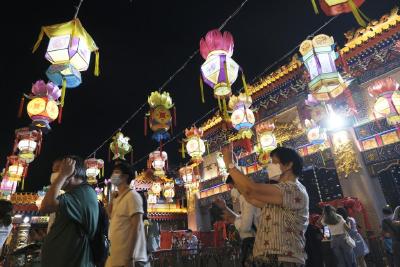 中秋彩灯耀香江