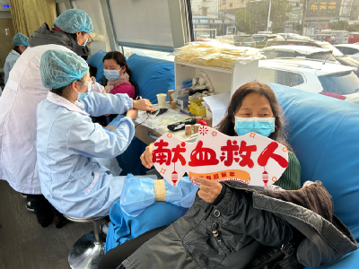 总口管理区组织开展无偿献血活动