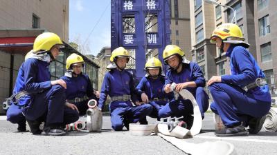 劳动者之歌｜消防战士玛尼坚：做合格的“蓝朋友”