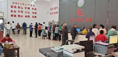 总口管理区：打造群众满意服务窗口