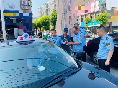 潜江：打击非法营运“不停歇”