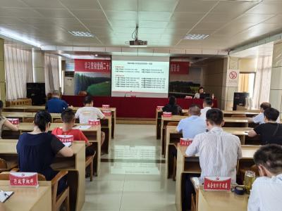 市民政局举行学习贯彻党的二十届三中全会精神宣讲报告会