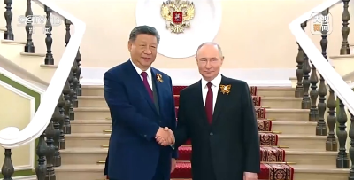 独家视频丨习近平出席俄罗斯纪念苏联伟大卫国战争胜利80周年庆典