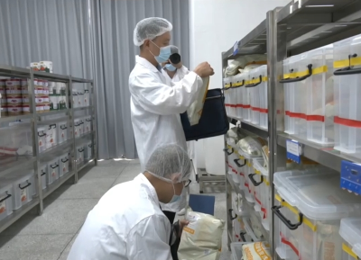 人大代表心系食品安全 “你点我检”护航舌尖上的安全
