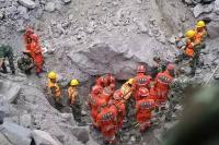 茂县山体垮塌救援72小时，向所有拯救生命的努力致敬！