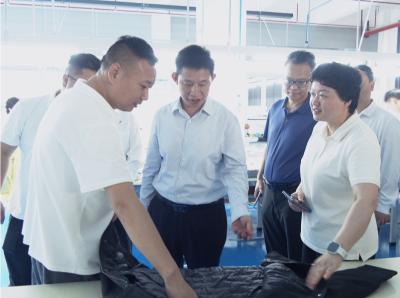 纪道清调研纺织服装重点项目时强调  强化服务保障 优化产业生态  全力推动产业整体竞争力持续提升