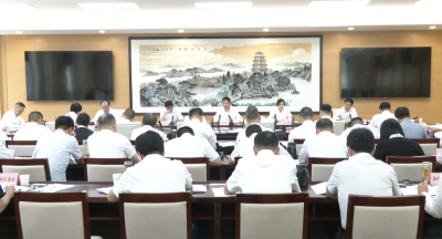 市委常委会会议召开