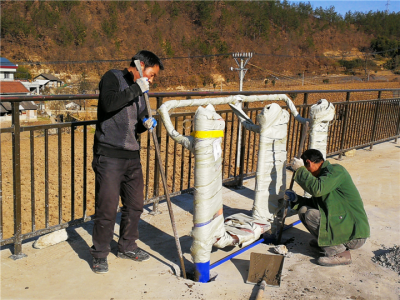 文体新广局：送户外健身器材到乡村