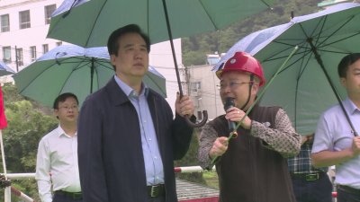 黄楚平在林区调研时强调 力争国家公园体制试点走在全国前列